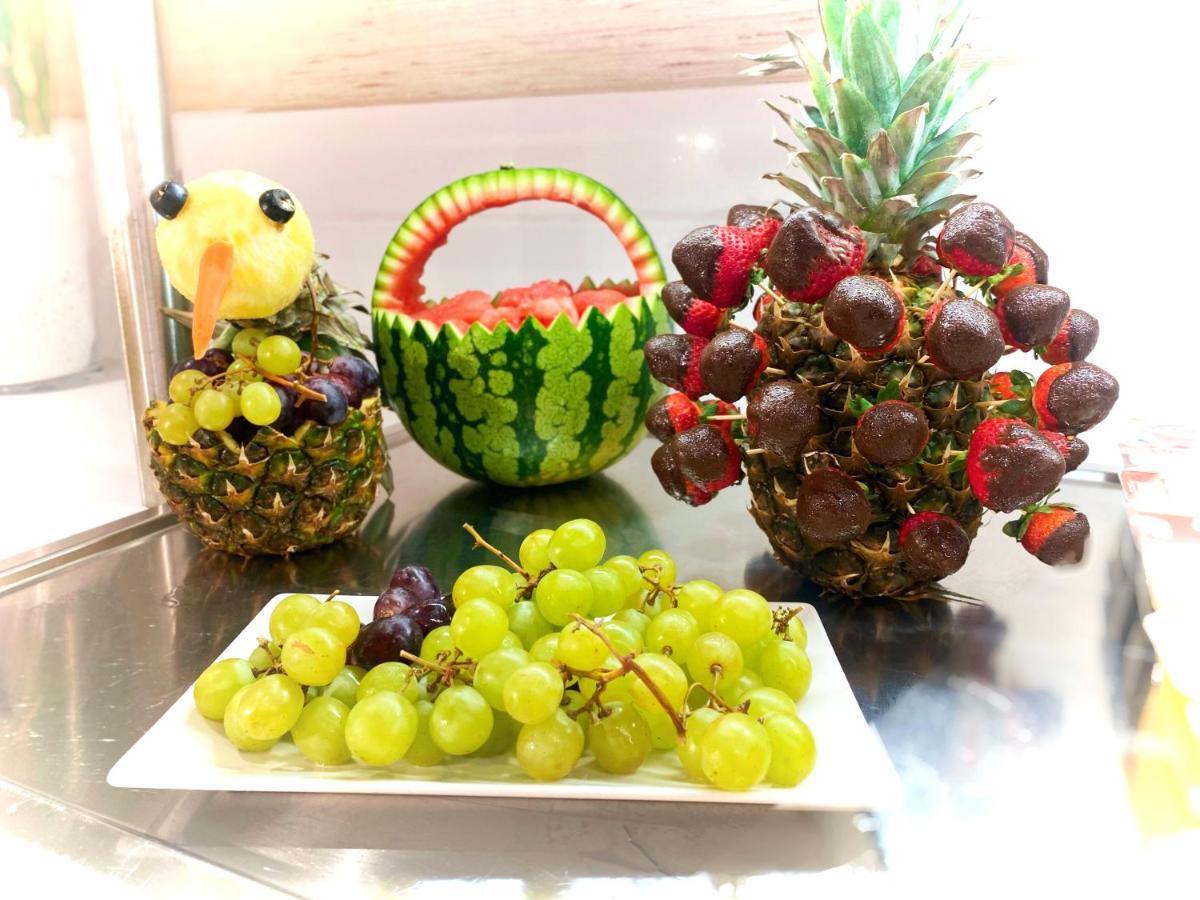 Aparthotel Sunclub 萨洛 外观 照片