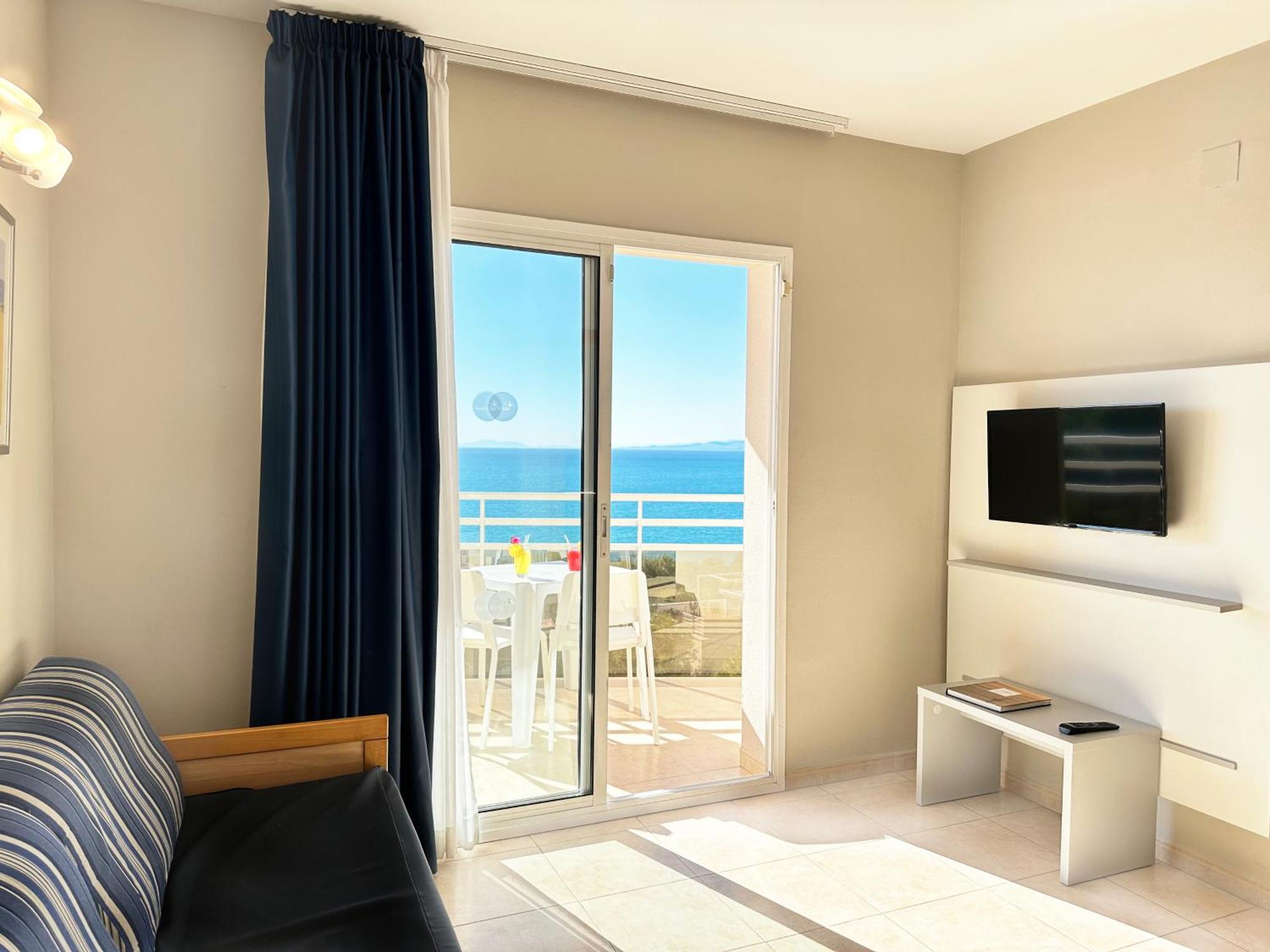 Aparthotel Sunclub 萨洛 外观 照片