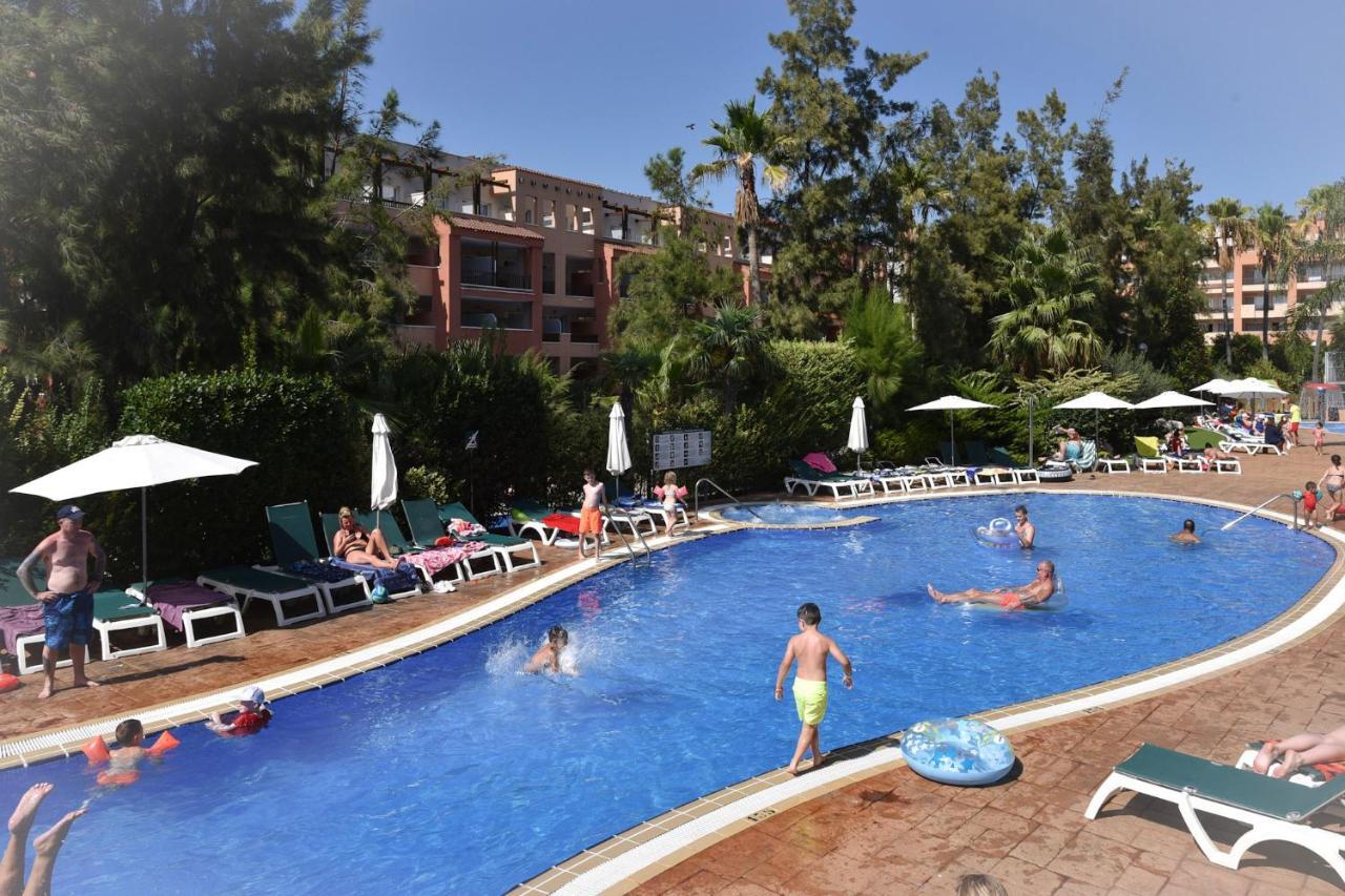 Aparthotel Sunclub 萨洛 外观 照片